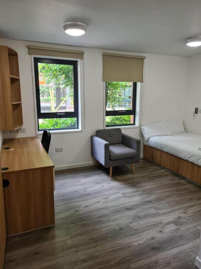 Spacious And Comfy Studios At Chapter Highbury I In London Exterior photo